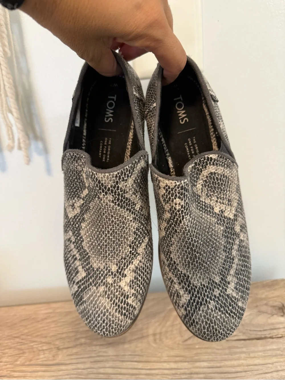 Toms Women's Snake-Print Slip-On Loafers - Black & Cream